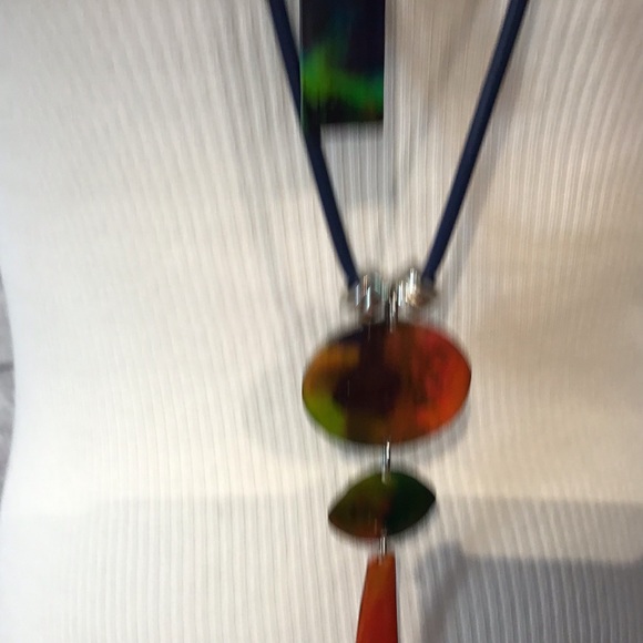 TRESKA COLORFUL POLISHED CORD LONG NECKLACE NWT - Picture 5 of 6